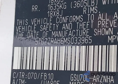 2021 Toyota Highlander Le z USA, uszkodzony, nr VIN 5TDZZRAH6MS033965